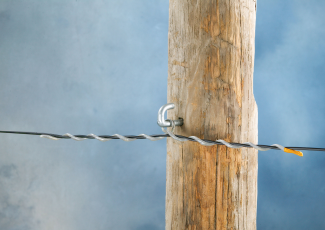 FIBERLIGN® Tangent Support for ADSS Drop Cables